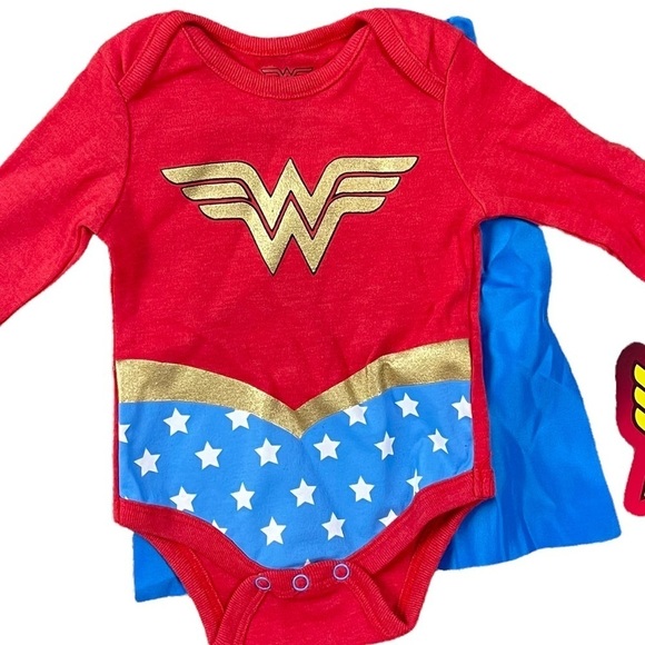 HAPPY THREADS BABY GIRLS WONDER WOMAN ONESIE - Picture 8 of 8